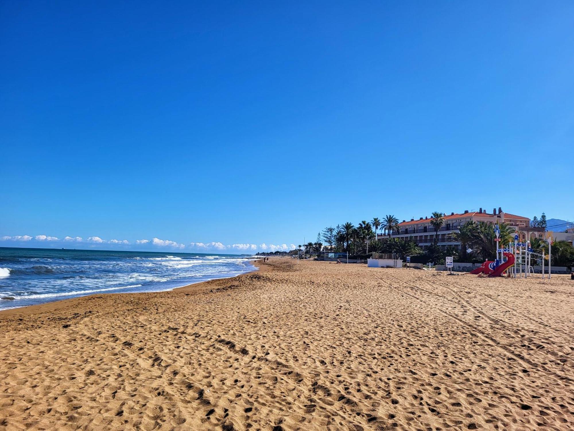 Playa Denia Beach Estudio Екстериор снимка